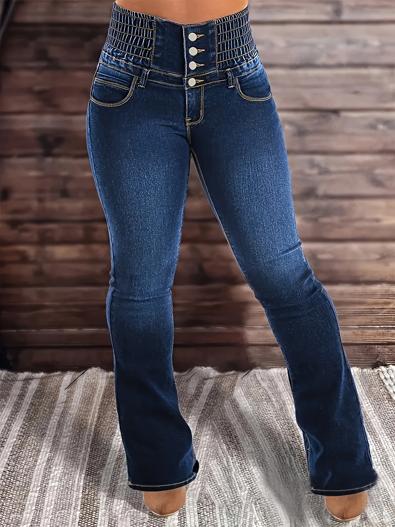 Flare Jeans with a Refined Everyday Fit