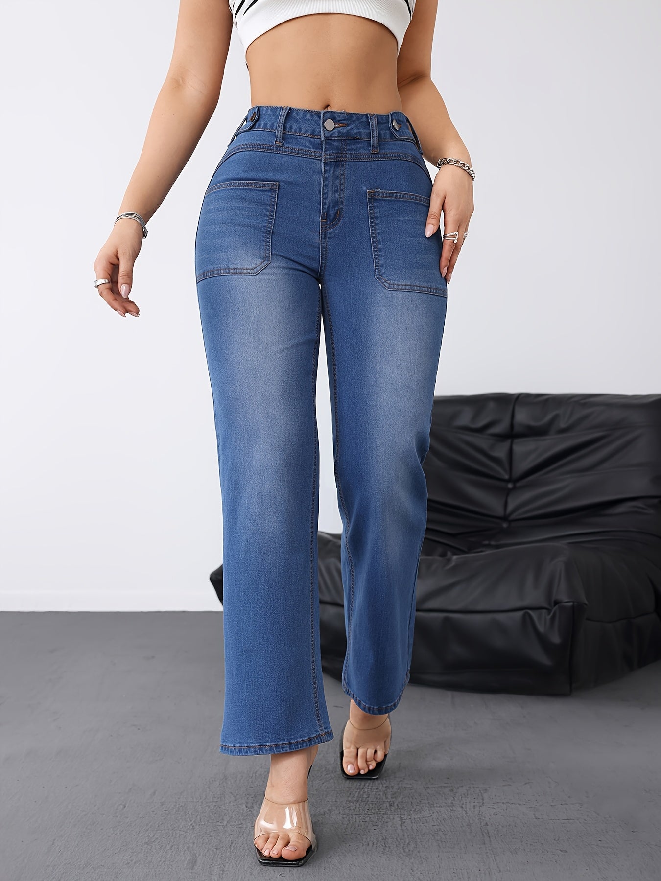 High-Waist Jeans for Polished Boutique Outfits with Denim Look