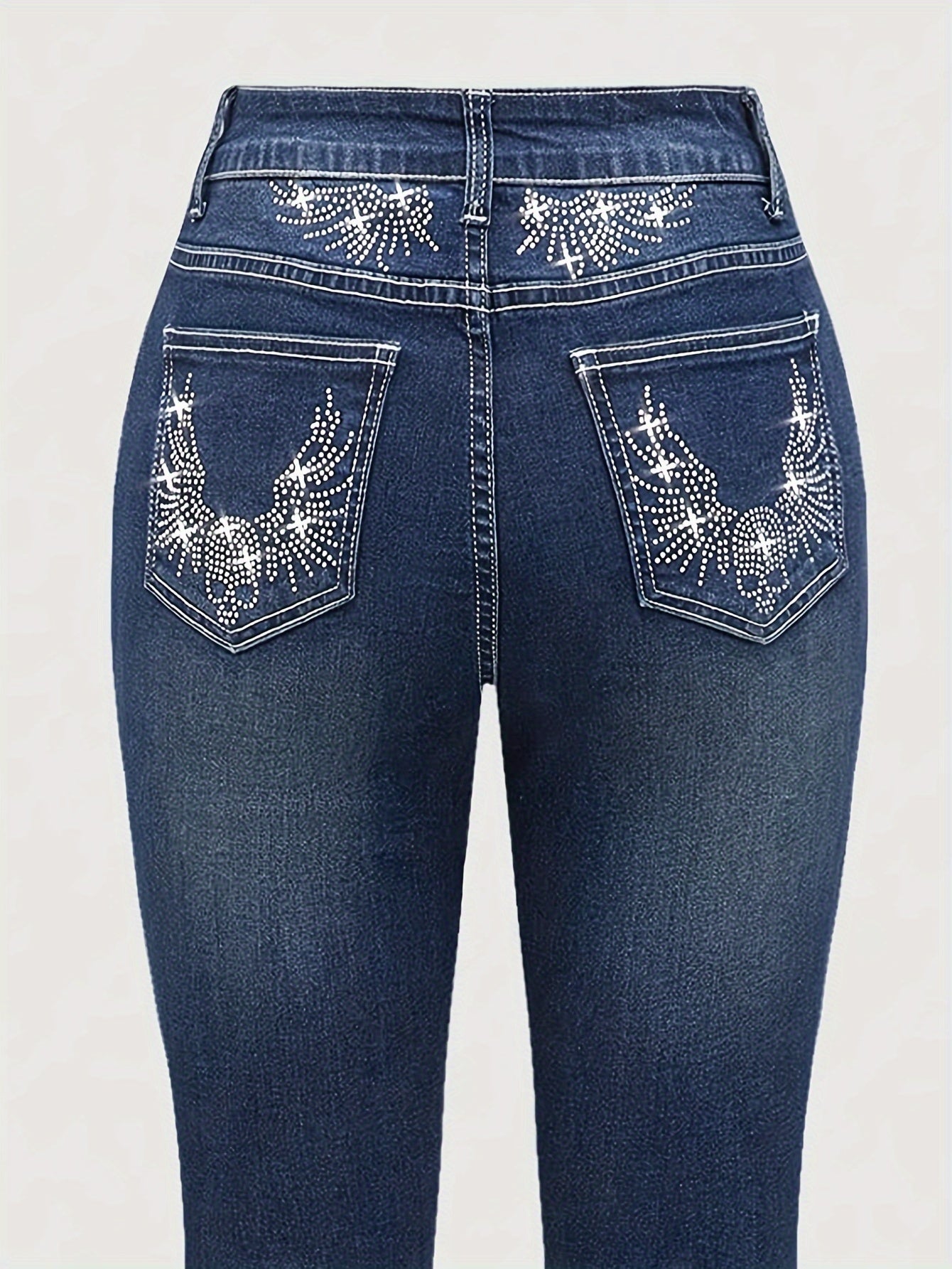 Modern Flare Jeans for Fresh Wardrobe Looks with Denim Look
