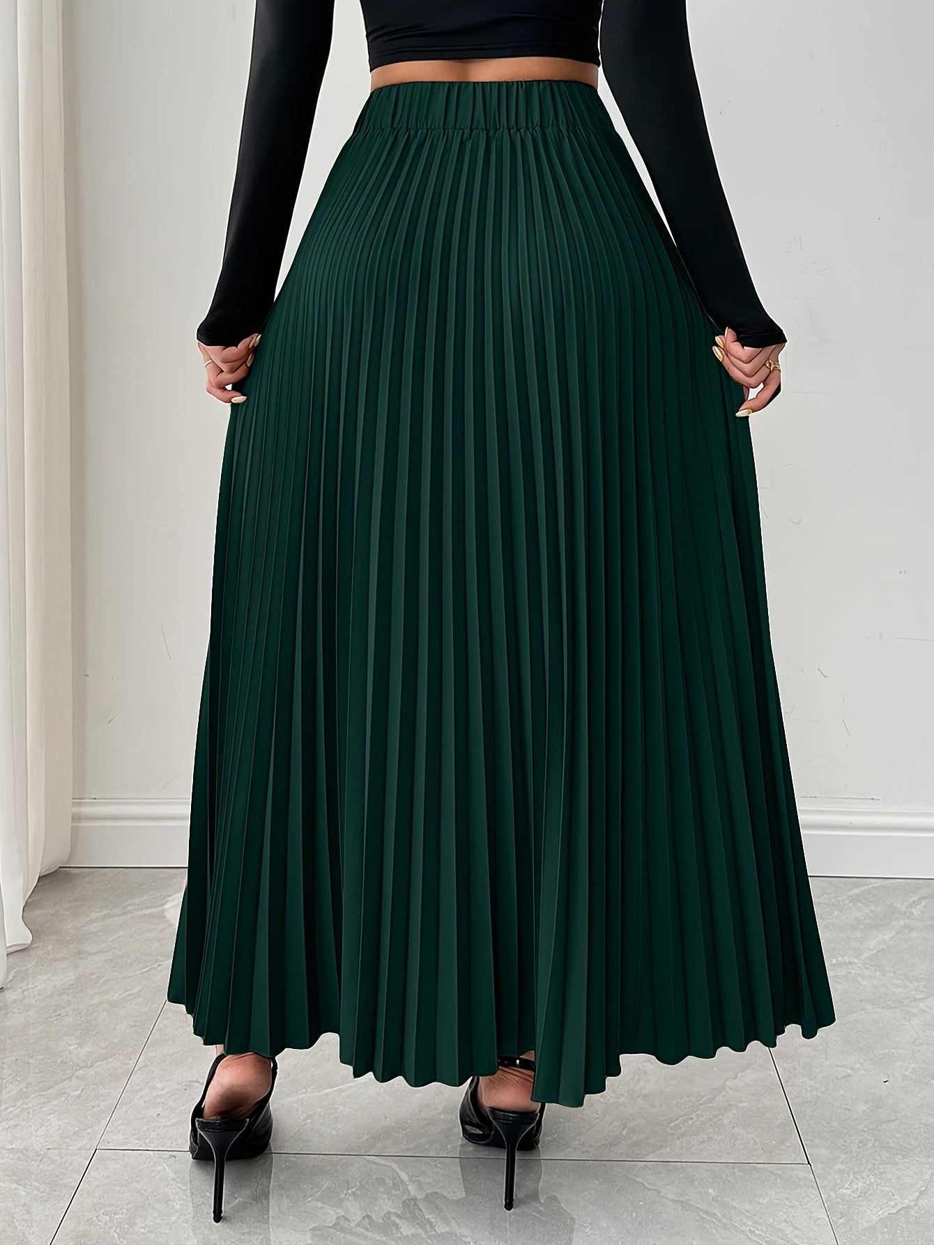 Boutique Pleated Skirt for Easy Styling with Waist Belt