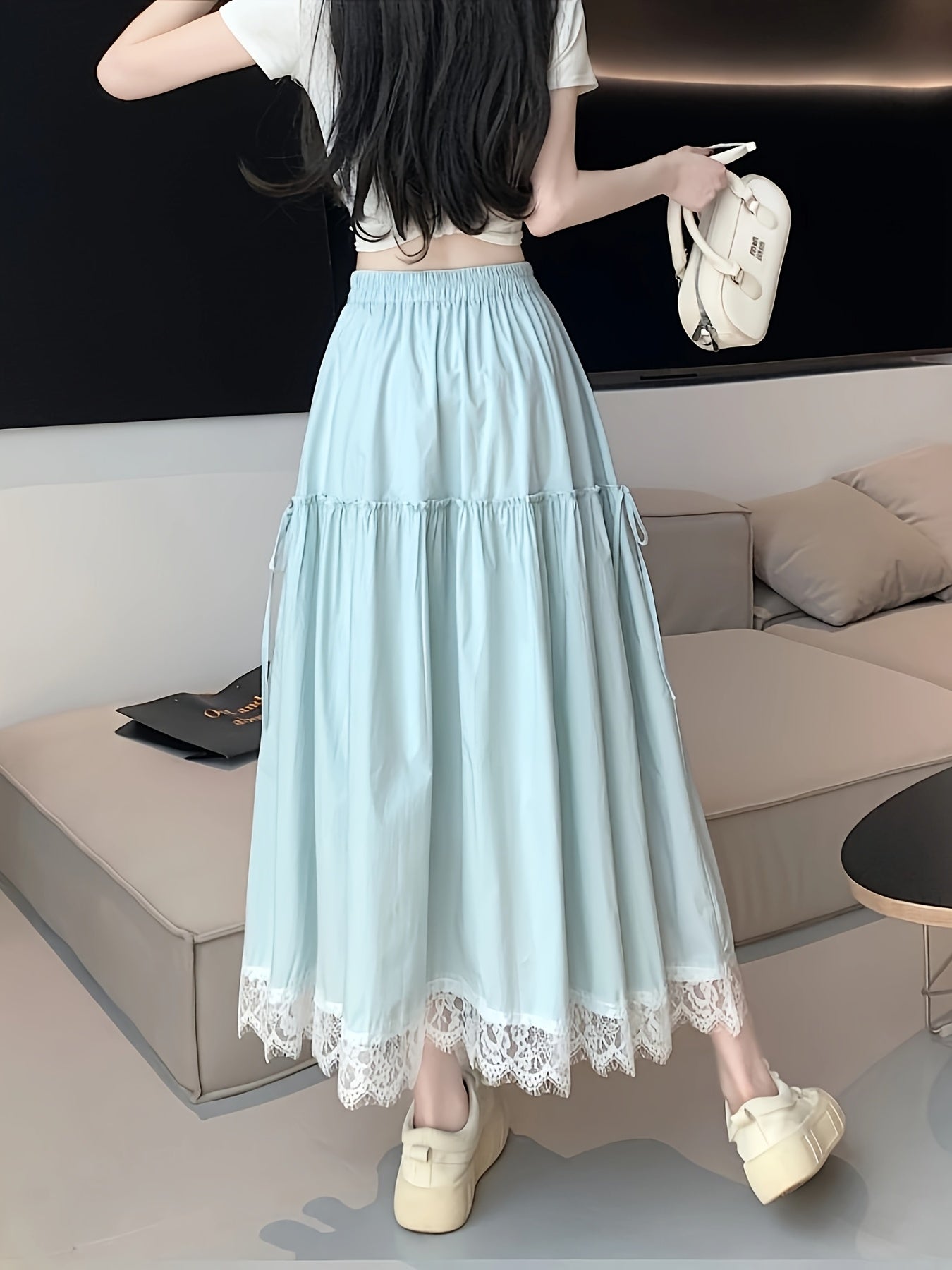 Modern Women’s Skirt for Fresh Wardrobe Looks with Lace Detail