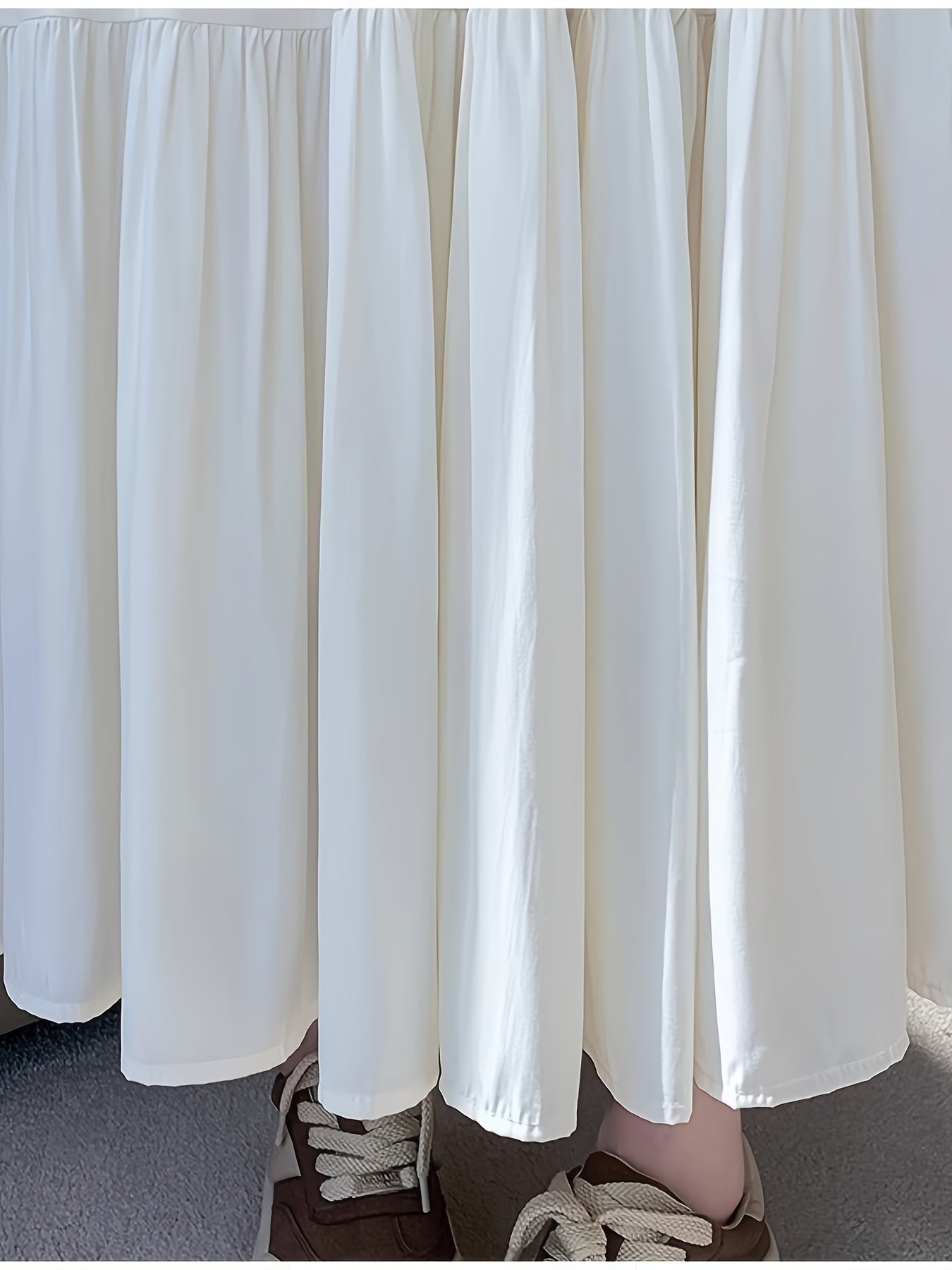 Women’s Skirt for Polished Boutique Outfits with Warm-Weather Wear