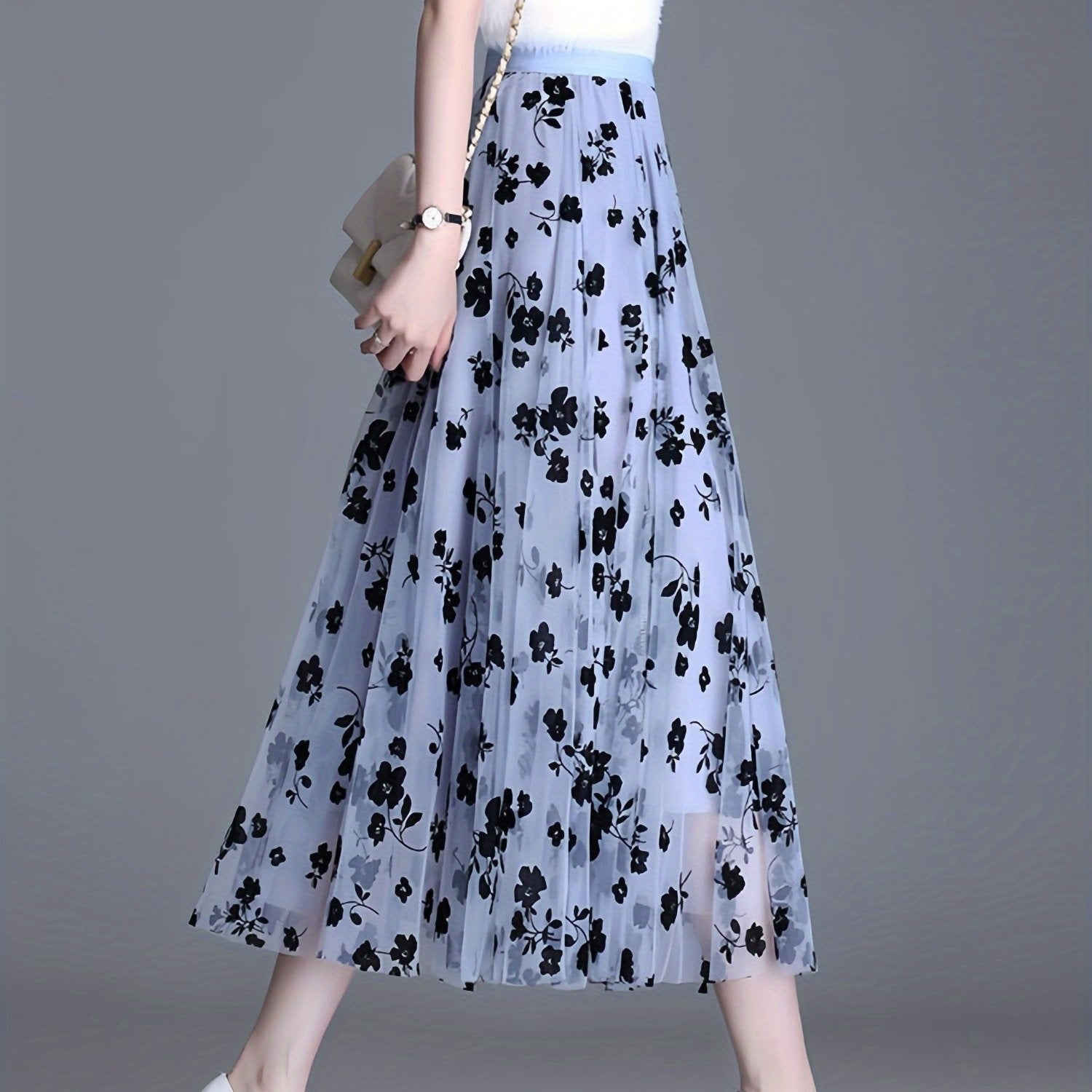 Boutique Floral Skirt for Easy Styling with Floral Print