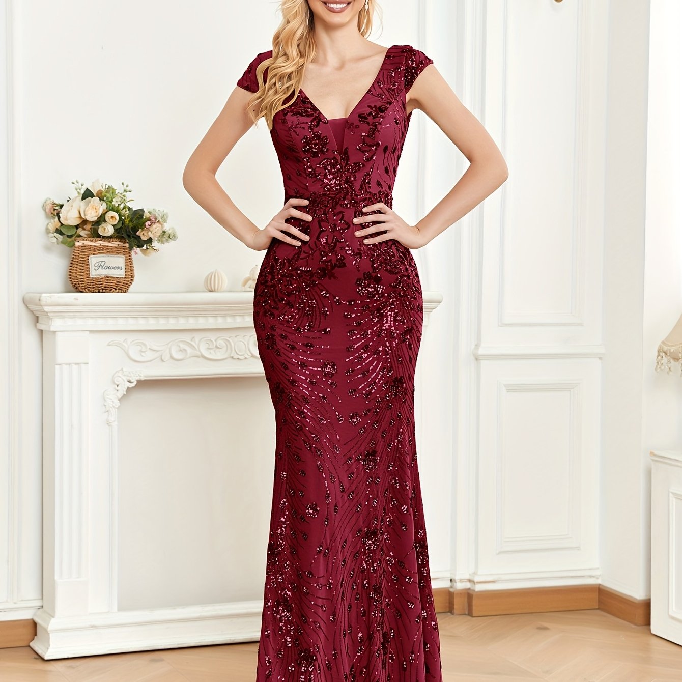 Formal Evening Gown with a Refined Everyday Fit with Floral Print