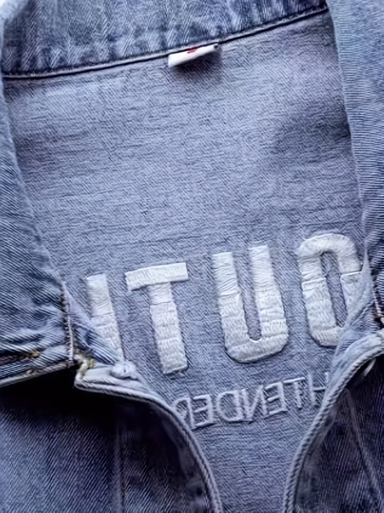 Boutique Lightweight Jacket for Easy Styling with Denim Look