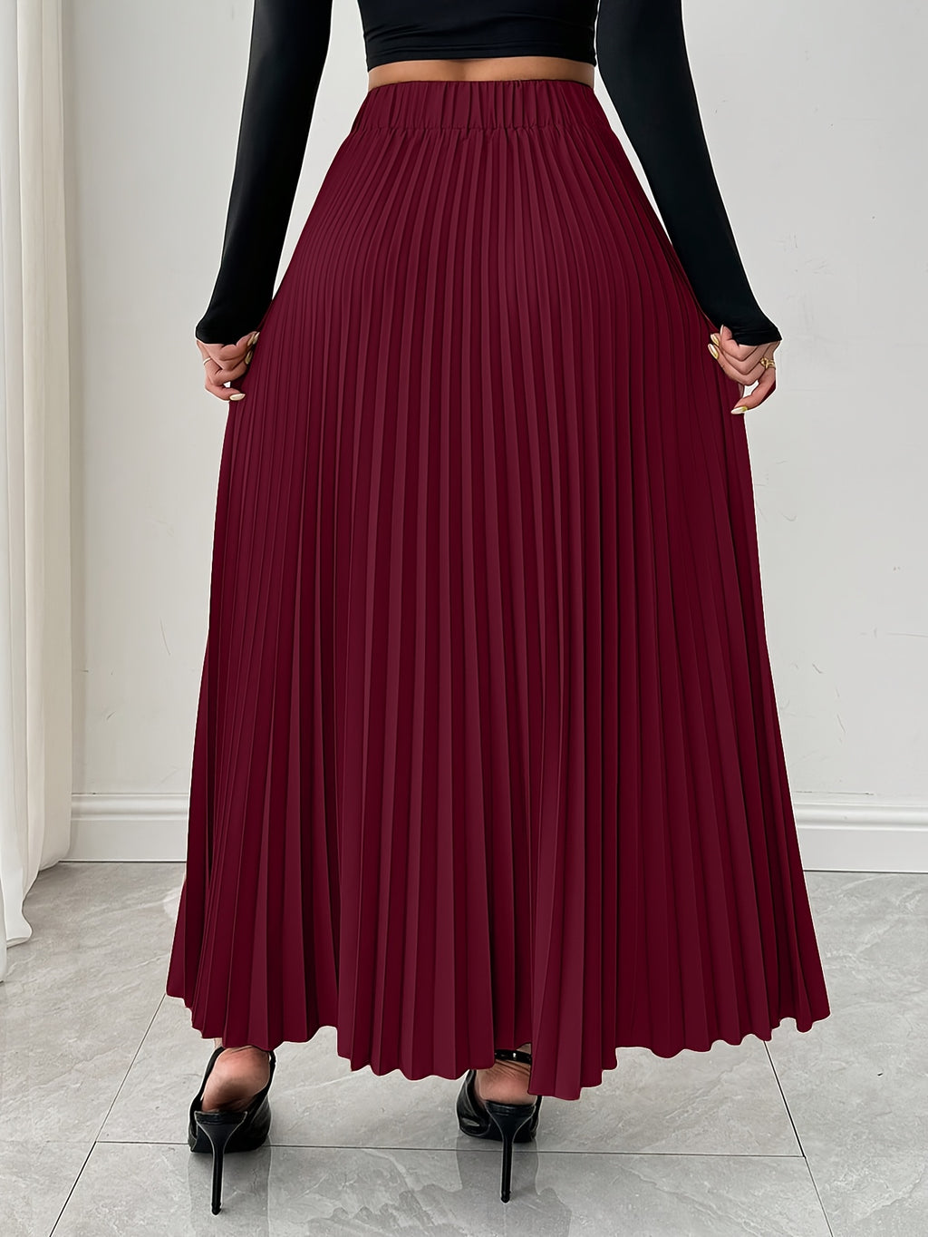 Boutique Pleated Skirt for Easy Styling with Waist Belt