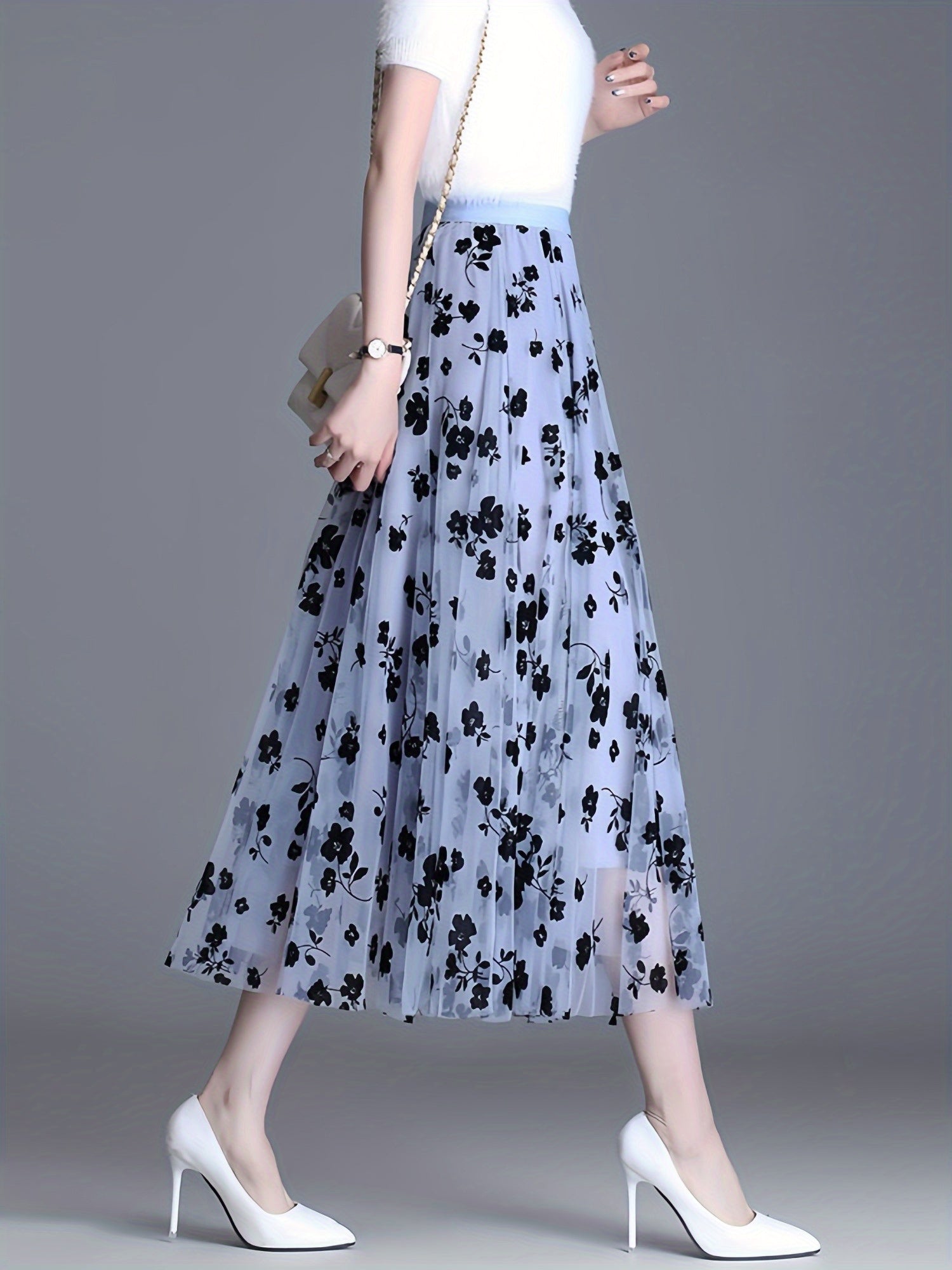 Boutique Floral Skirt for Easy Styling with Floral Print