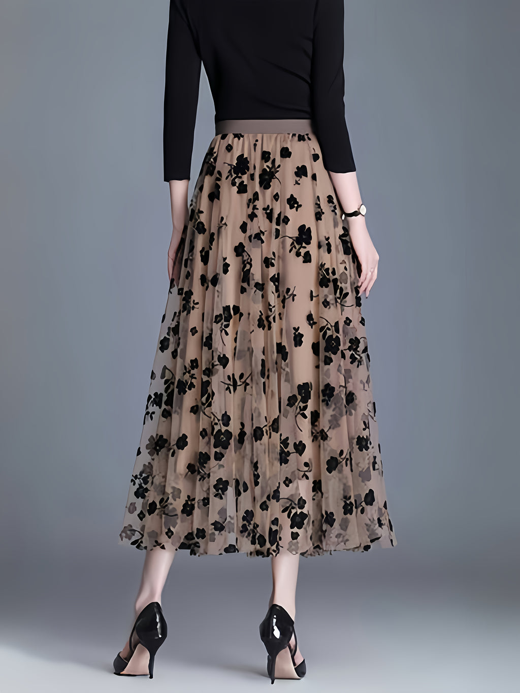 Boutique Floral Skirt for Easy Styling with Floral Print