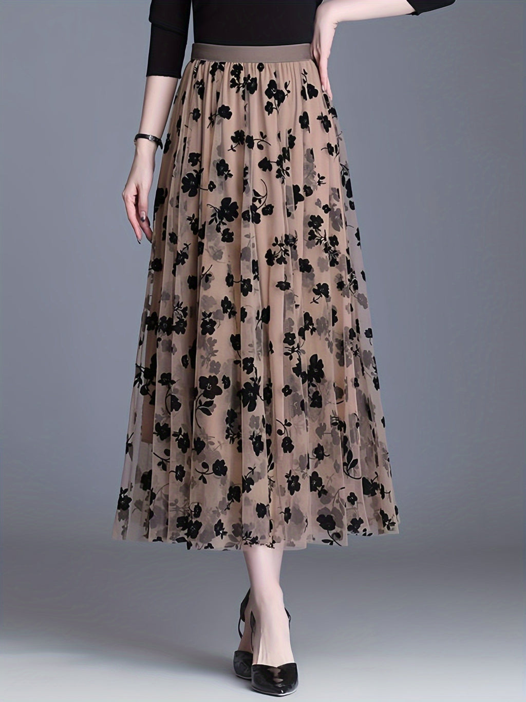 Boutique Floral Skirt for Easy Styling with Floral Print