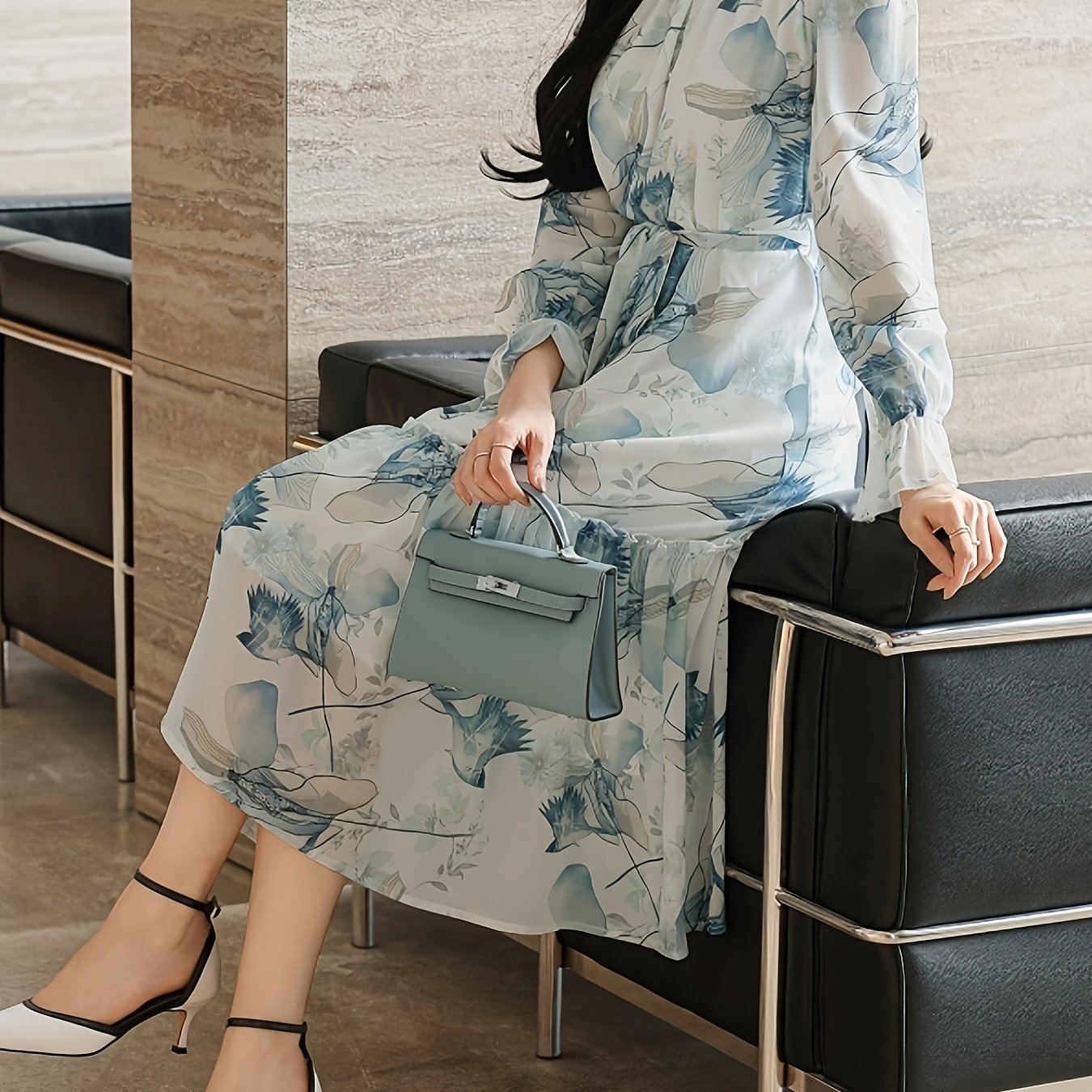 Modern Floral Midi Dress for Fresh Wardrobe Looks with Floral Print