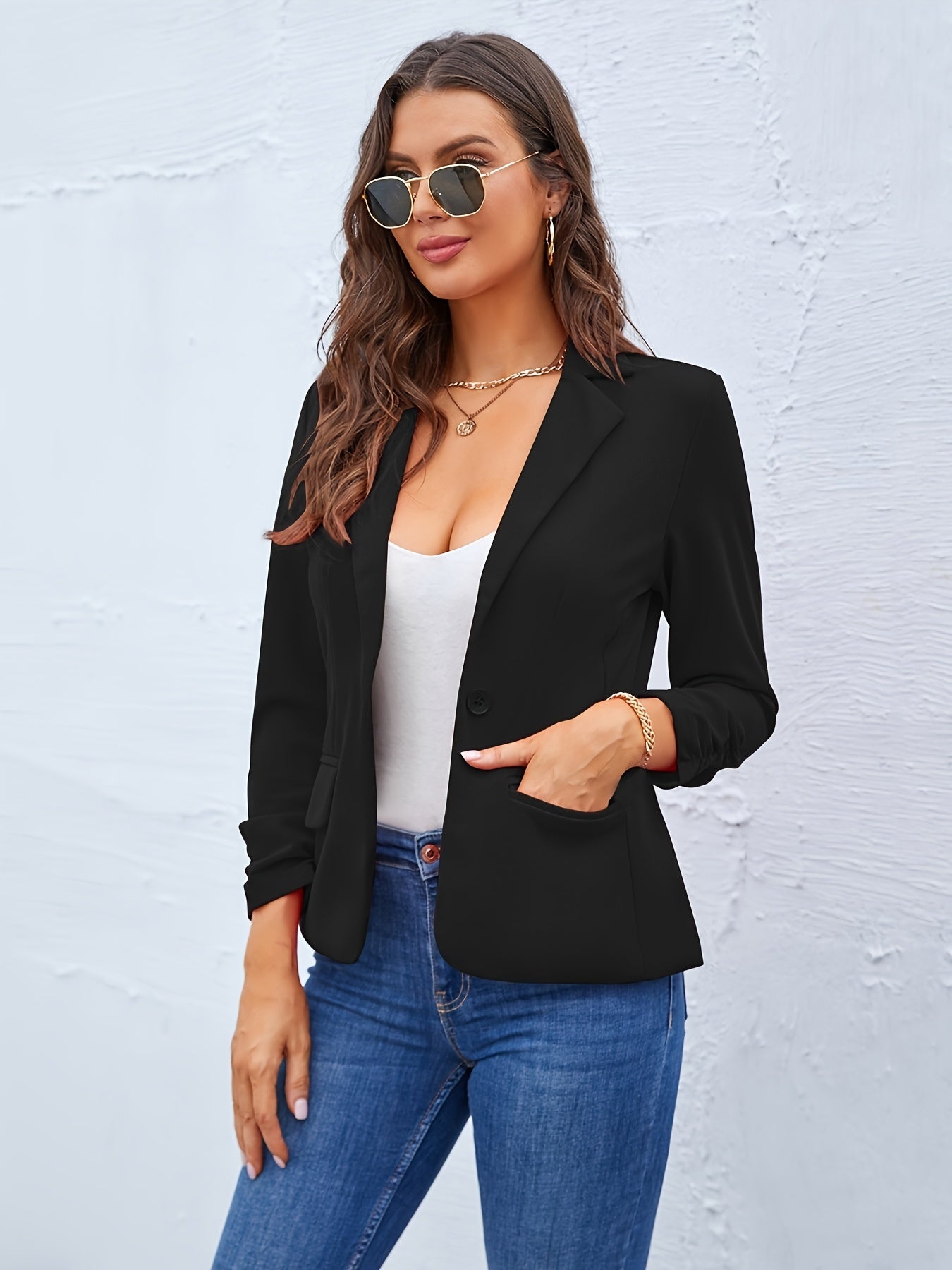 Boutique Tailored Blazer for Easy Styling