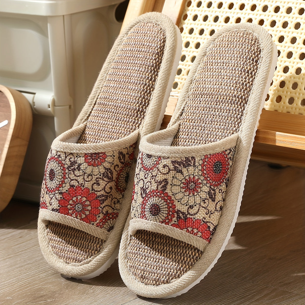 Boutique Comfort Slide Slippers for Easy Styling with Floral Print