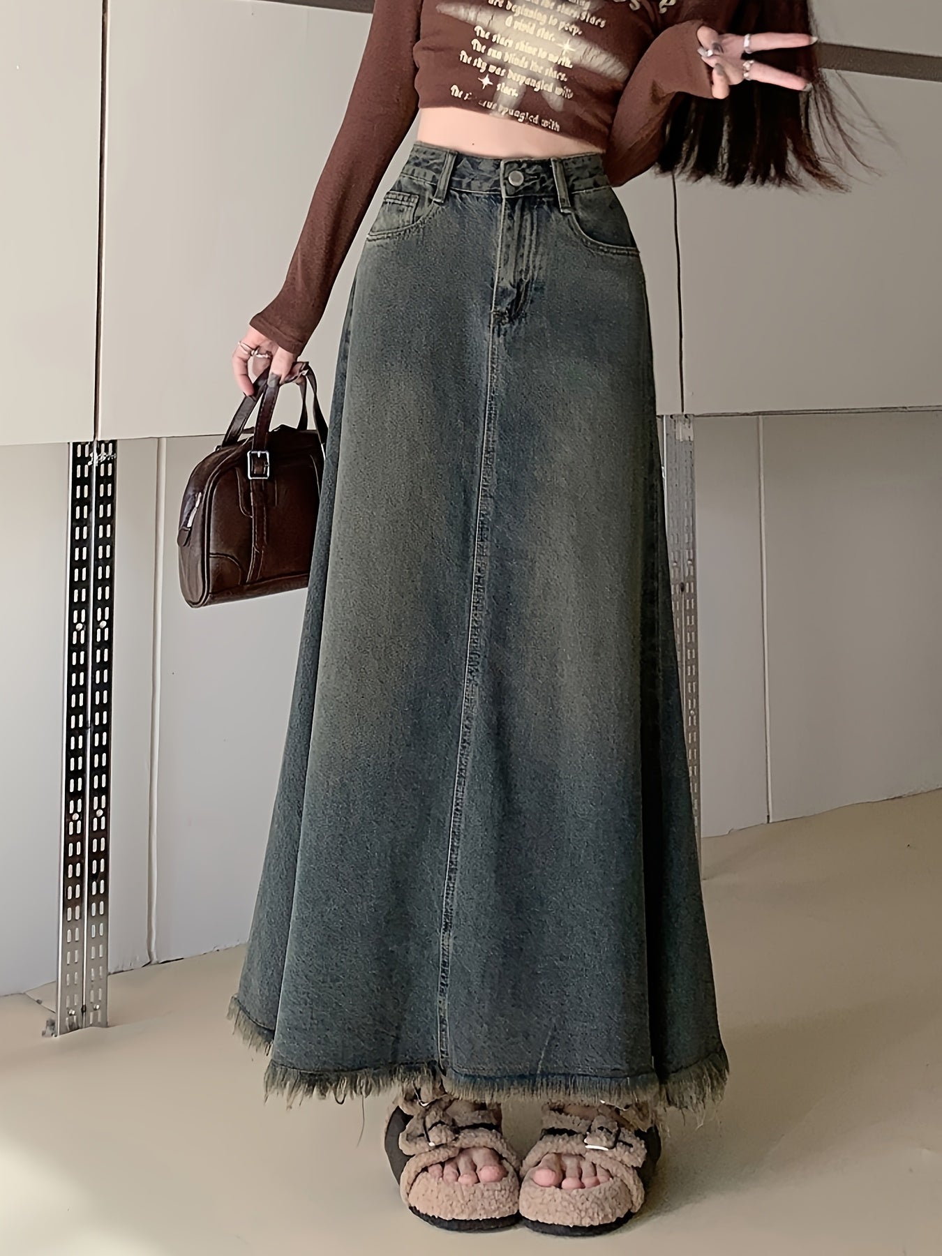 Denim Skirt with a Refined Everyday Fit with Denim Look