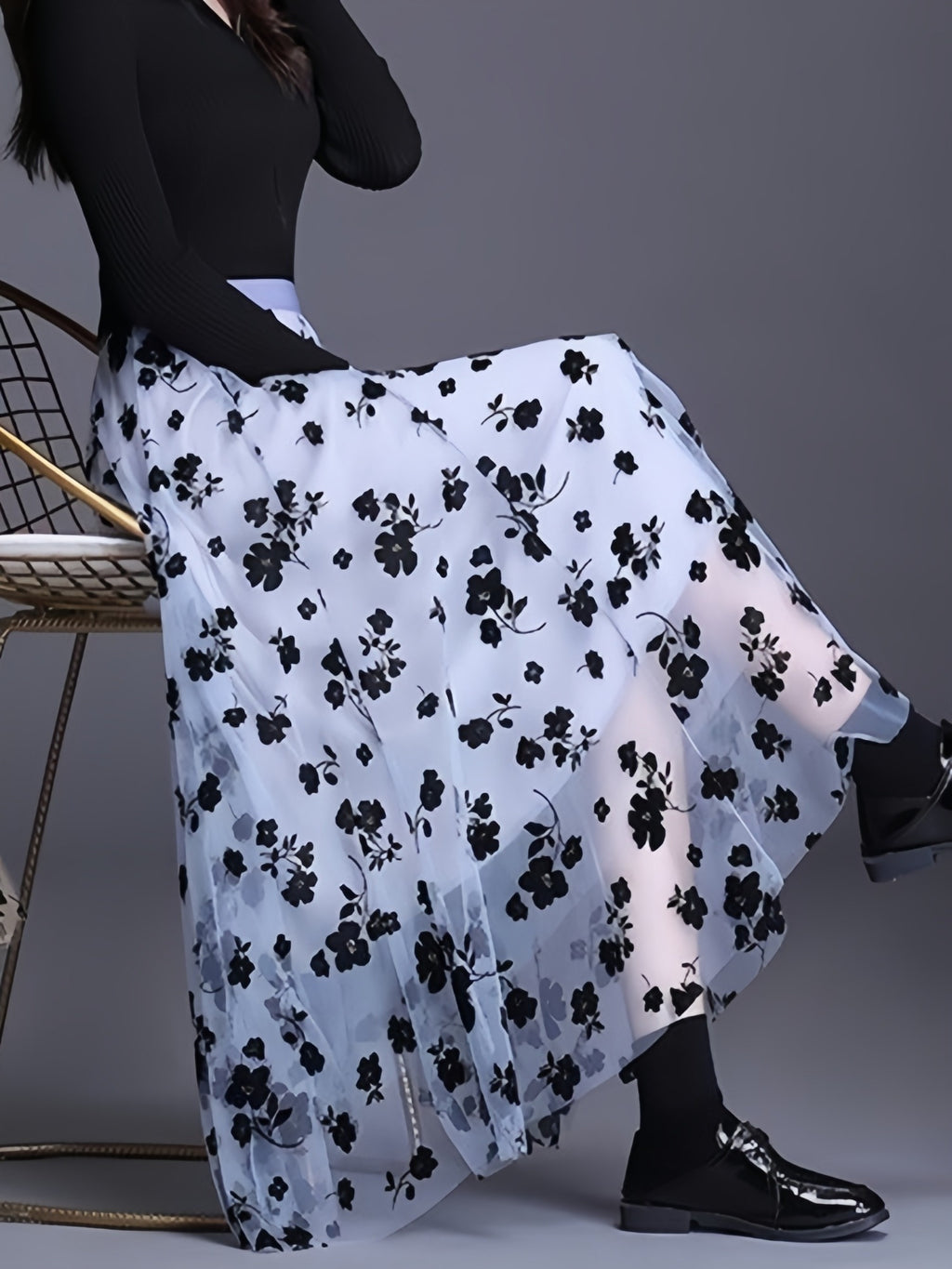 Boutique Floral Skirt for Easy Styling with Floral Print