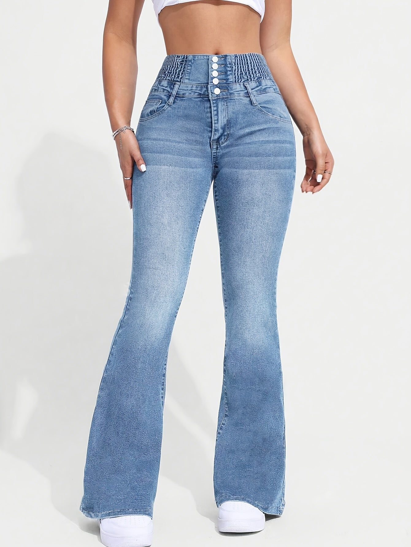 Flare Jeans for Polished Boutique Outfits with Denim Look