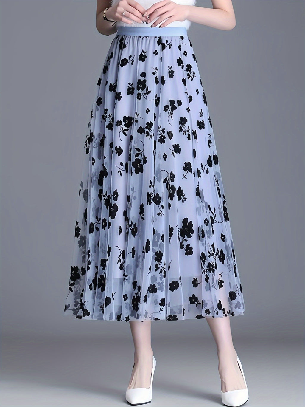 Boutique Floral Skirt for Easy Styling with Floral Print