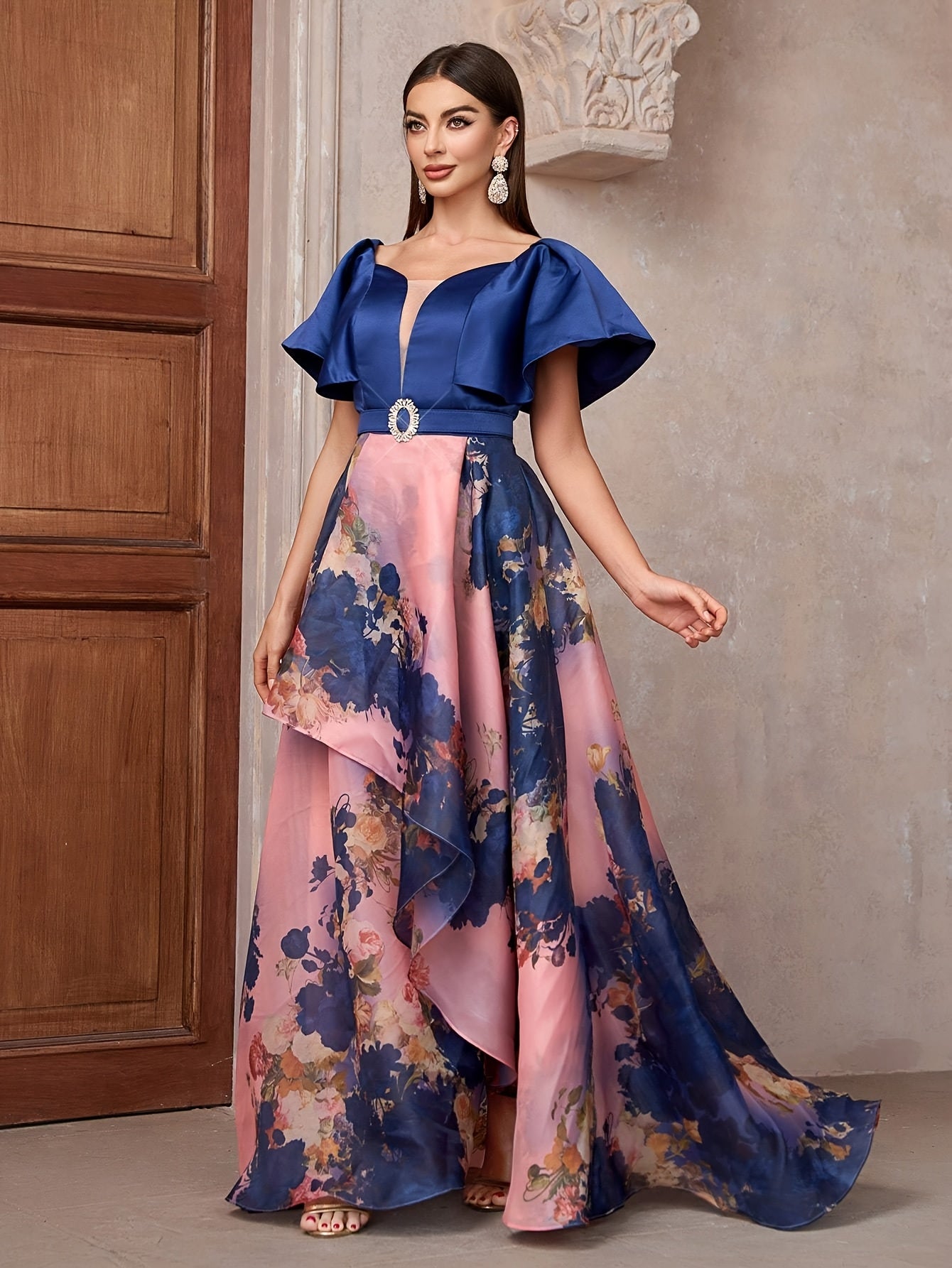 Formal Evening Gown with a Refined Everyday Fit with Floral Print