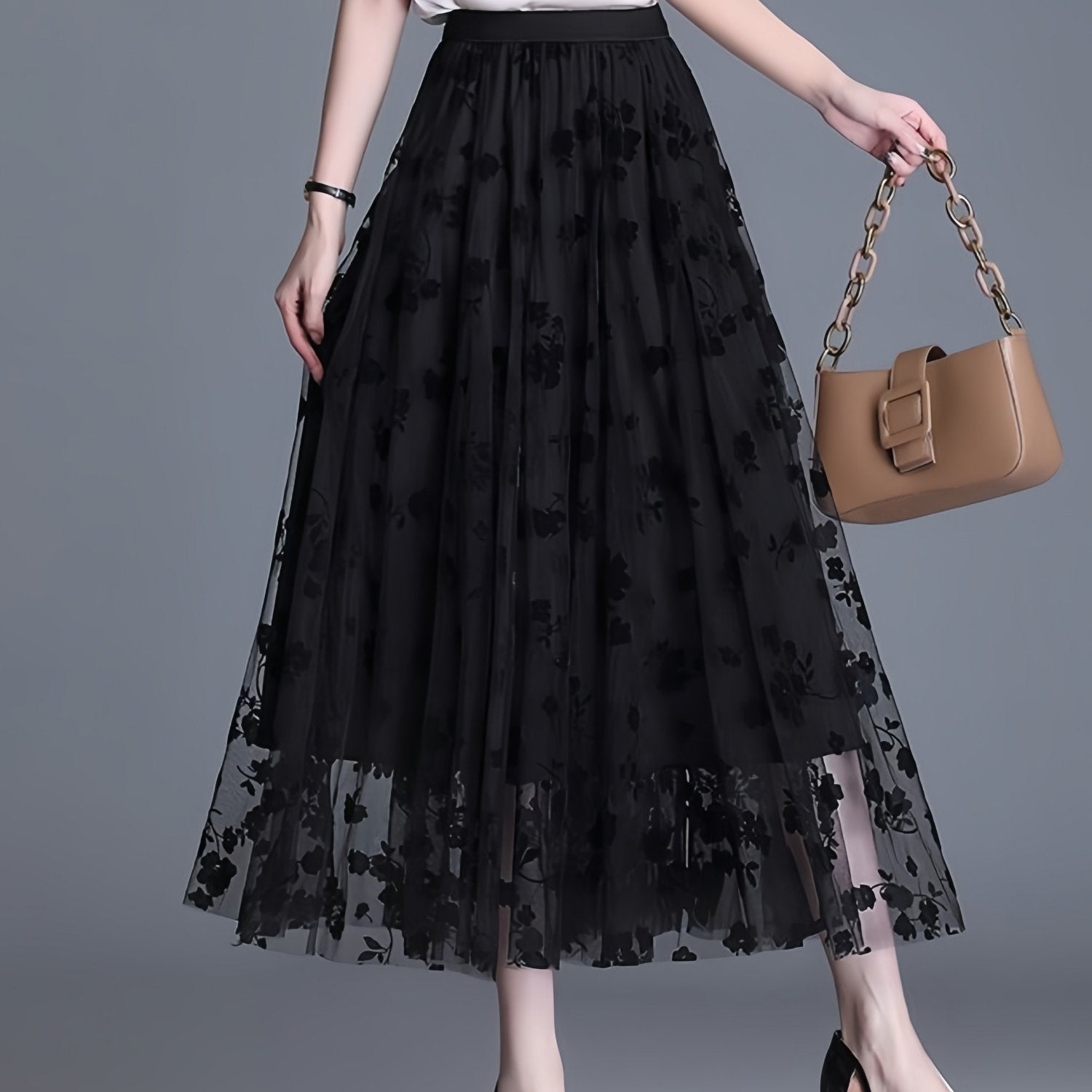 Boutique Floral Skirt for Easy Styling with Floral Print