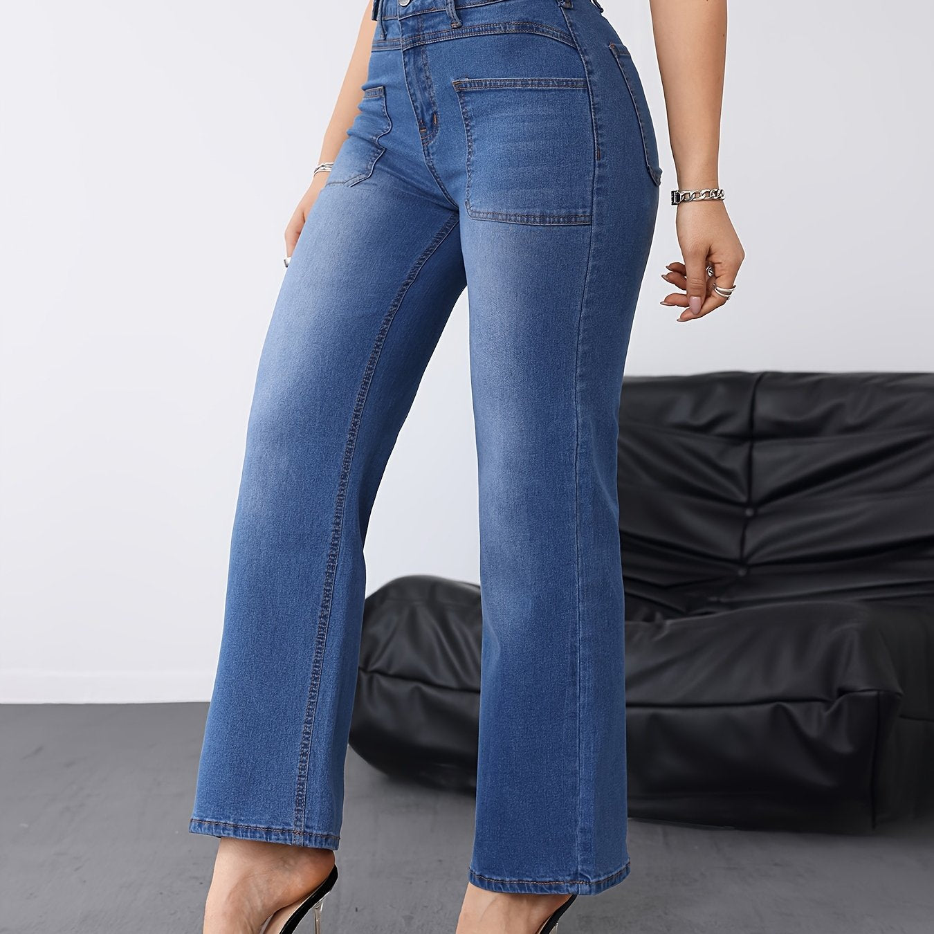 High-Waist Jeans for Polished Boutique Outfits with Denim Look