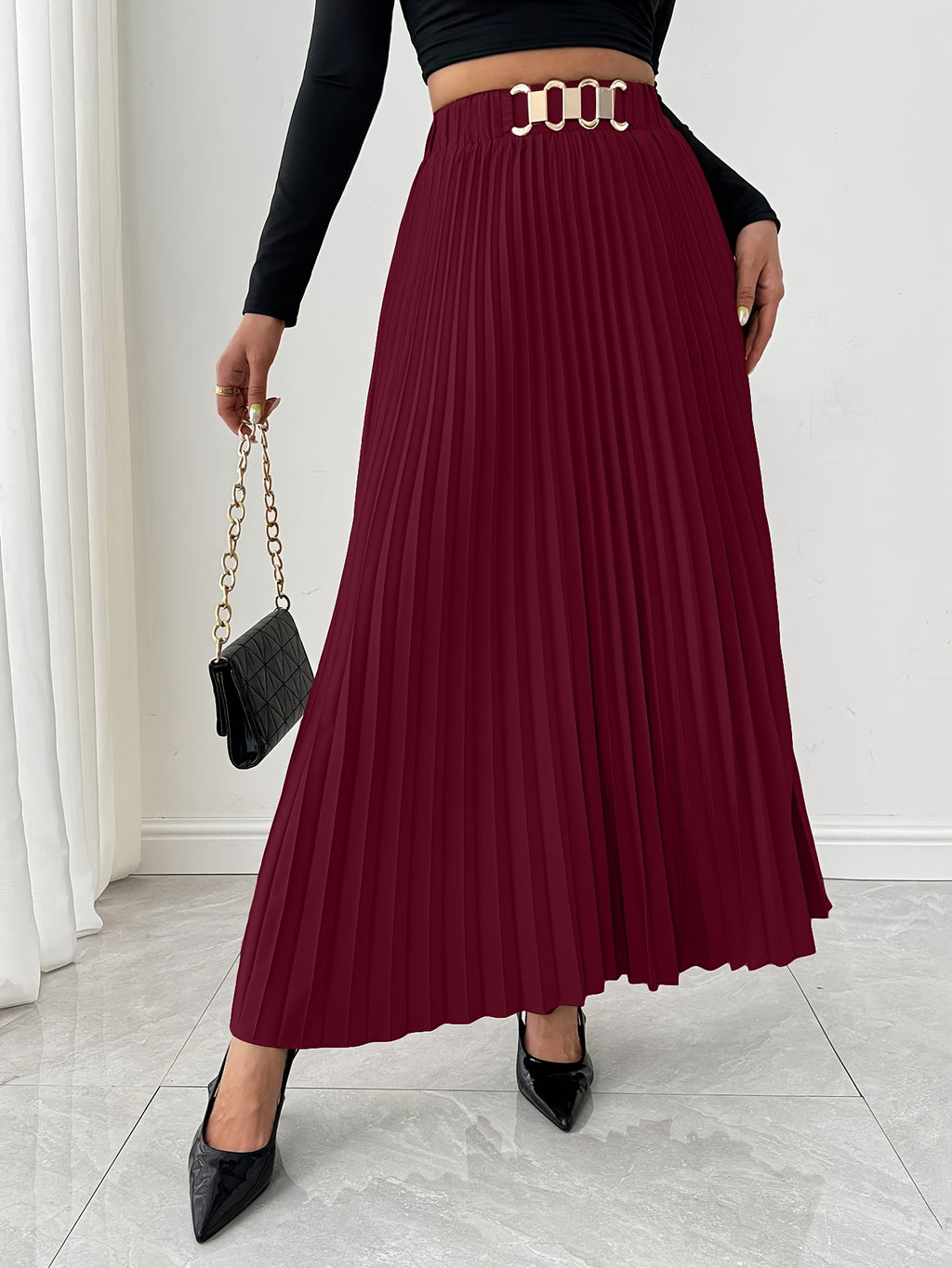Boutique Pleated Skirt for Easy Styling with Waist Belt