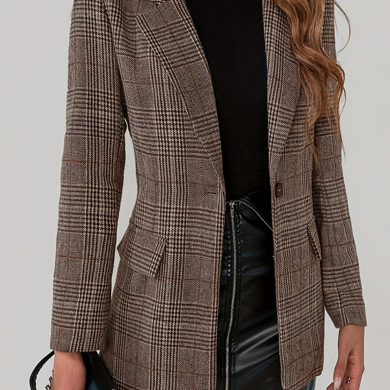 Boutique Tailored Blazer for Easy Styling with Long Sleeves